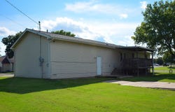 225 W Prairie Ave, Little River, KS 67457