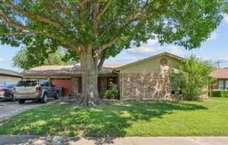 3107 Green Valley Lane, Arlington, TX 76014