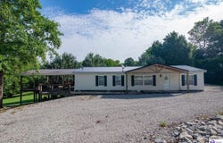 52 S Lakeside Drive, Falls Of Rough, KY 40119