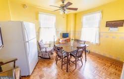 10 EMELINE AVENUE, HAMILTON, NJ 08610