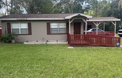 717 Whiteway Drive, Brooksville, FL 34601