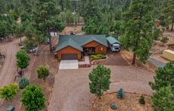 2050 Christmas Pine Road, Overgaard, AZ 85933