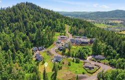 155 66TH St, Springfield, OR 97478