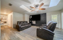 1129 Garden Dr, Longview, TX 75603