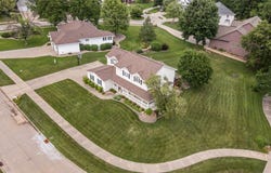4850 Augusta Lane, Pleasant Hill, IA 50327