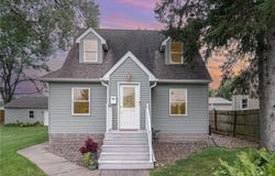 2544 19th Avenue E, North Saint Paul, MN 55109