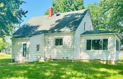 9609 Country Club Road, Sparta, IL 62286