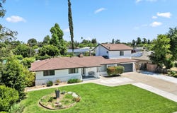 925 Purdue Avenue S, Fresno, CA 93727