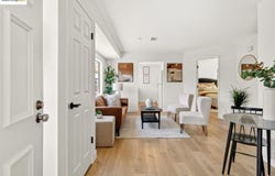 221 Village Place, Martinez, CA 94553