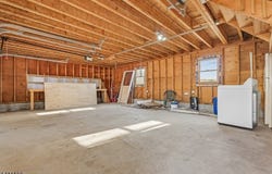 171 S Bridge St, Somerville Boro, NJ 08876-3216