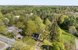 15 Winter Street, Topsham, ME 04086