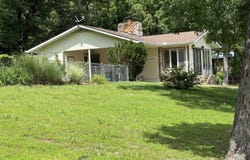 1502 E Emerald Cove Drive, Horseshoe Bend, AR 72512