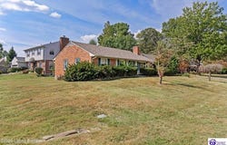 7801 Fairmeadows Lane, Louisville, KY 40222