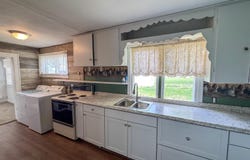 14 Climbing Hill Path, Climbing Hill, IA 51015