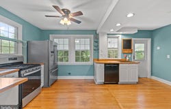 6504 CRESTWOOD, BALTIMORE, MD 21239