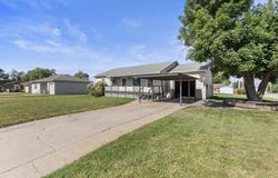600 S 3rd St, Bushton, KS 67427