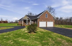 154 Eric Young Road, Morgantown, KY 42261