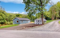 136 Heaters Hill Road, Matamoras, PA 18336