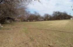 320 W Hidden Creek Parkway, Burleson, TX 76028