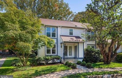 10046 BEACON POND Lane, BURKE, VA 22015
