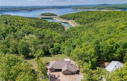 171 MC 101, Mountain Home, AR 72653