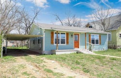 911 S Commercial Avenue Avenue, Coleman, TX 76834