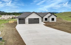 229 Stone Hill, Custer, SD 57730