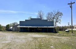 1921 63 Highway, Williford, AR 72482