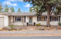 194 SE Cessna Drive, Bend, OR 97702