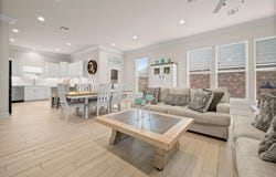 7044 Panama Canal Dr, Gonzales, LA 70737