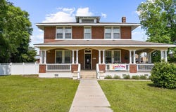 307 Academy street, Geneva, AL 36340