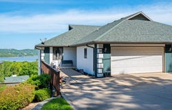 219 Point Seven Road, Kimberling City, MO 65686