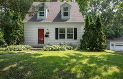 3252 Grimes Avenue N, Robbinsdale, MN 55422