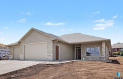 1507 Buffalo Ridge, Luverne, MN 56156