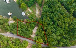 424 Island View Lane, Camdenton, MO 65020