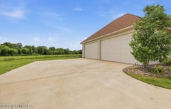 109 Hannalea Place, Flora, MS 39071