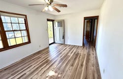 1001 S 13th St., Frederick, OK 73542