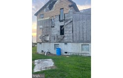 20394 SAXIS RD, SAXIS, VA 23427