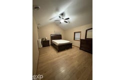 704 Bay Road, Bay City, MI 48706
