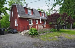 132 Pavement Road, Lancaster, NY 14086