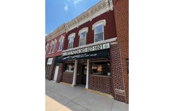 110 N Franklin St., Manchester, IA 52057
