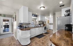 204 ADAM DR, Canyon City, OR 97820