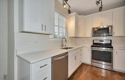 582 Declaration Lane, Aurora, IL 60502