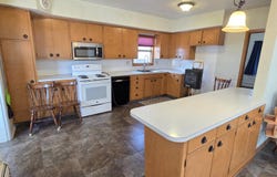 393 Marsh Street, Hoven, SD 57450