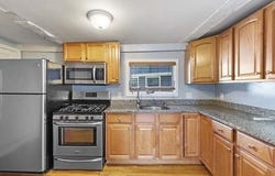 14-R Spring St, Gloucester, MA 01930