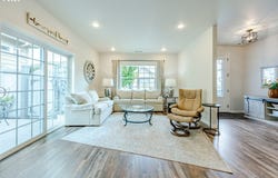 2024 LAKE SHORE DR, Eugene, OR 97408