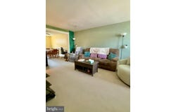 249 N LINDEN AVE, UPPER DARBY, PA 19082