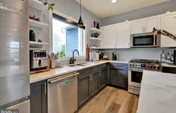 1402 BARRINGTON DRIVE, MOUNT JOY, PA 17552