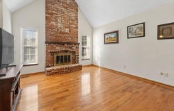 13920 S Sycamore Street, Olathe, KS 66062