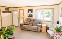 910 10th Avenue, Laurel, MT 59044
